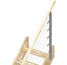Holztreppe mit Geländer aus Edelstahlseilen und Holzhandlauf
