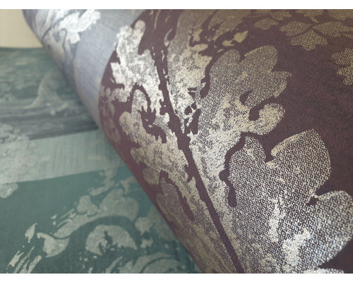 Nahaufnahme von Mustertapeten mit floralen Motiven