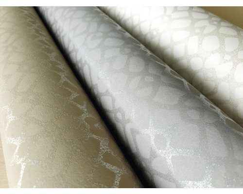 Drei Rollen Tapeten mit Muster