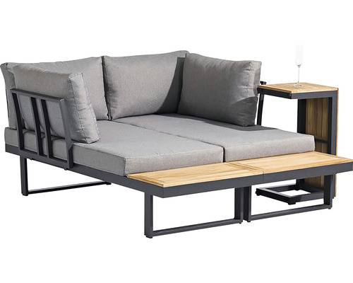 Gartensofa mit grauem Bezug und integriertem Holztisch