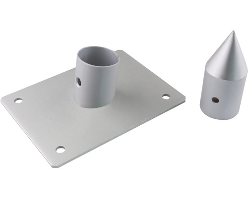 Erdspieß und Bodenplatte für Pfosten