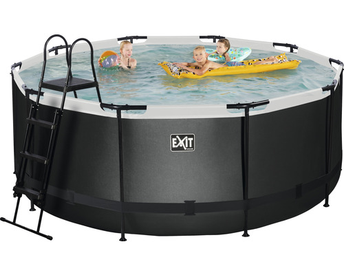 Aufstellpool mit Leiter und spielenden Kindern im Wasser