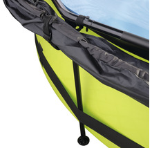 Detailansicht eines gelben und schwarzen Trampolins
