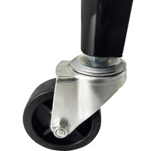 Rolle mit Metallhalterung