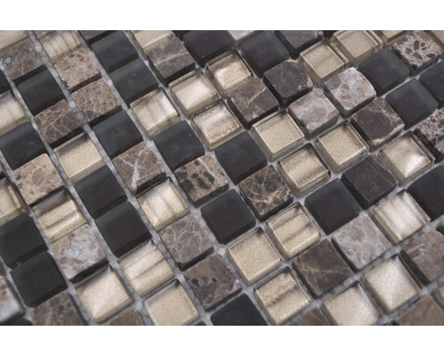 Mosaikfliesen aus Glas und Naturstein