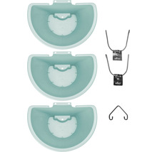 Drei Wandtöpfe aus Kunststoff mit Aufhängung