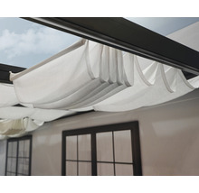 Detailansicht einer Pergola mit Stoffdach