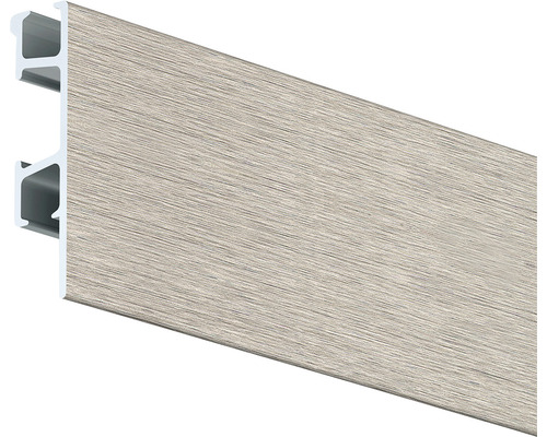 Sockelleiste aus Kunststoff mit Holzdekor