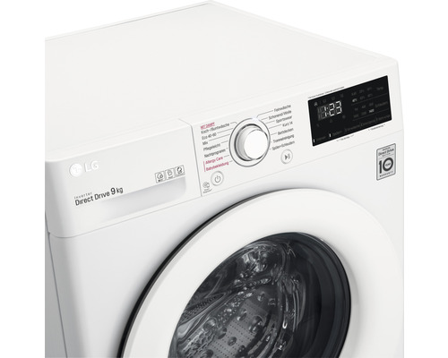 Nahaufnahme einer weissen LG Waschmaschine mit Direct Drive und 9 kg Fassungsvermögen