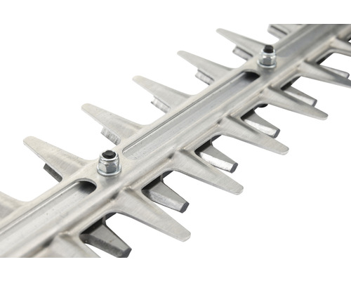 Detailaufnahme des Messerbalkens einer Heckenschere