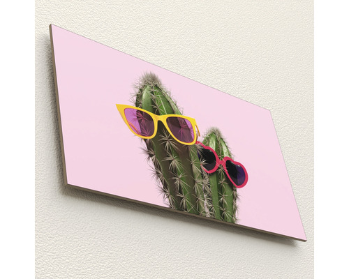 Dekoratives Wandbild mit Kaktusmotiv und Sonnenbrillen