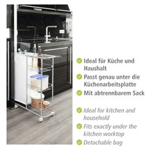 Küchenwagen mit Ablagekörben und Müllbeutel vor Küchenzeile