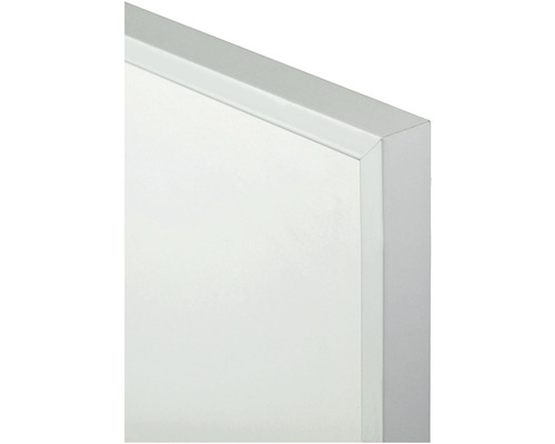 Detailaufnahme eines weißen Rahmens