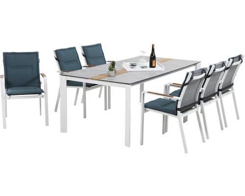 Gartentisch mit sechs Stühlen für den Außenbereich