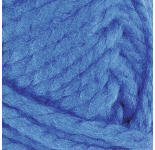 Knäuel aus grobem, blauem Strickgarn