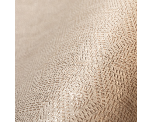 Nahaufnahme einer beigen Vinyltapete mit geometrischem Zickzackmuster