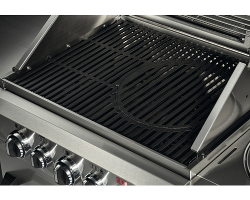 Grill mit Grillrost aus Metall