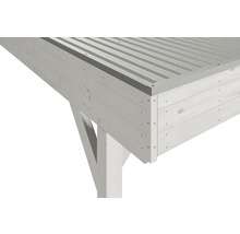 Detailansicht eines Holzpavillons mit Metallbedachung