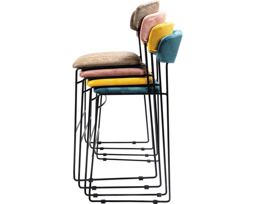 Stapel aus Barhockern mit Metallgestell und gepolsterten Sitzen