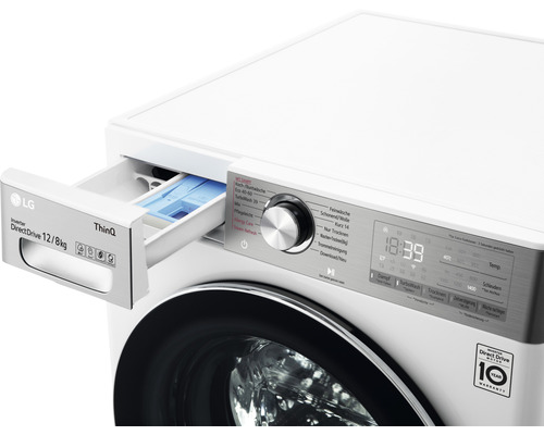 Waschmaschine mit geöffneter Waschmittelschublade und LG Logo