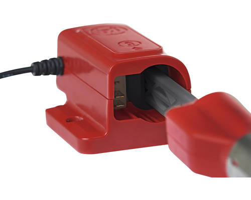 Roter elektronischer Heizkörperthermostat mit Verbindungskabel