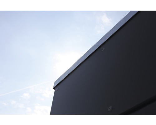 Detailansicht einer Gartenbox mit Montageelementen