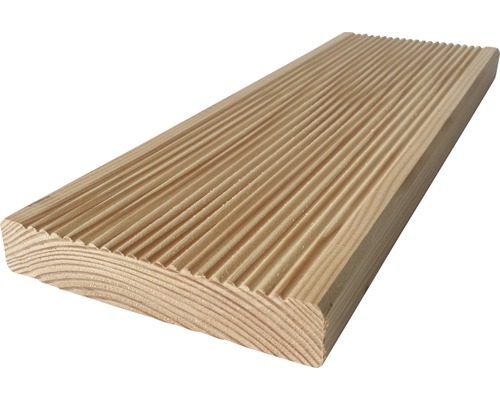 Holzterrasse Diele mit Rillenprofil