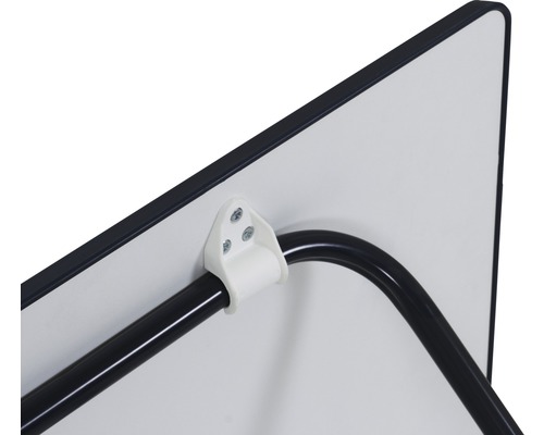 Detailansicht einer Tischbefestigung mit Schrauben