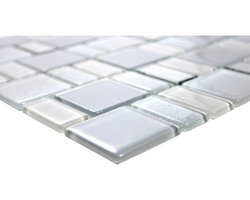 Mosaikfliese aus Glas