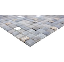 Mosaikfliese mit quadratischen Steinen