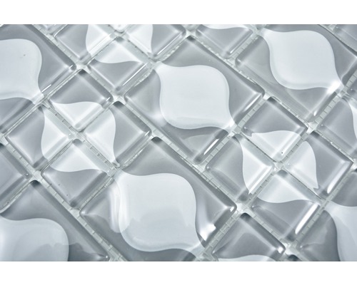 Mosaikfliese aus Glas mit Muster