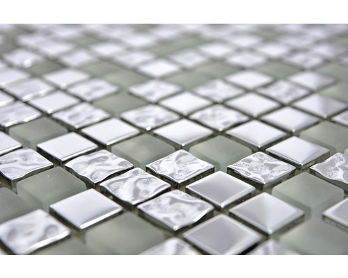 Nahaufnahme von Mosaikfliesen für den Innenbereich