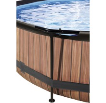 Detailansicht eines Aufstellpools mit Holzverkleidung und Stahlrahmen
