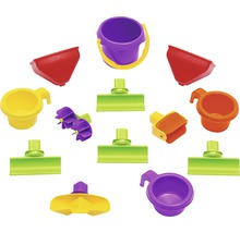 Sandkastenspielzeug-Set mit Eimer, Schaufel, Förmchen und weiterem Zubehör