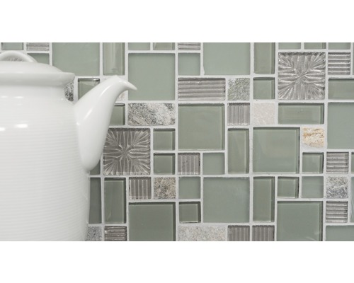 Mosaikfliese aus Glas und Naturstein mit Teekanne