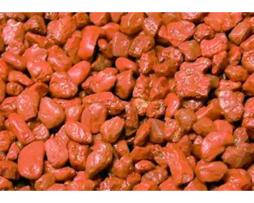 Nahaufnahme von Ziegelbruch als Schüttmaterial