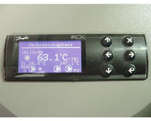 Danfoss MCX Steuerungseinheit mit Display und Bedienknöpfen