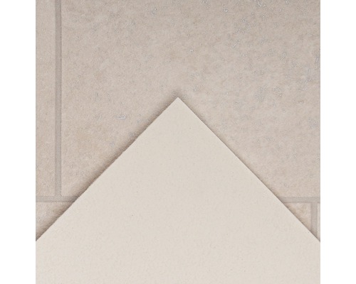 Beige Bodenfliese mit Fliesenzuschnitt
