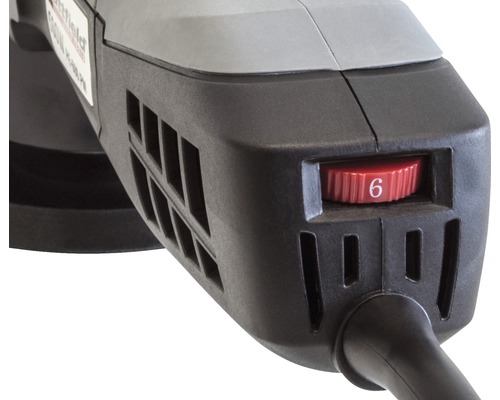 Detailansicht eines Schleifgeräts mit rotem Geschwindigkeitsregler auf Stufe sechs.