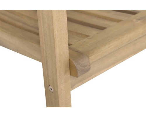 Detailansicht eines Holzmöbels mit Schraube