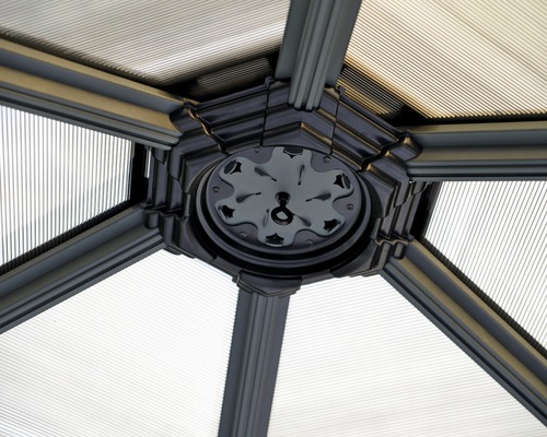 Detailaufnahme der Dachkonstruktion eines Pavillons mit Lüftungselement