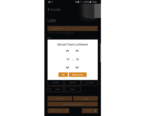 Screenshot einer App zur Einstellung von Uhrzeit und Lichtlevel