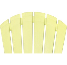 Detailansicht der Rückenlehne eines Adirondack-Stuhls aus Kunststofflatten