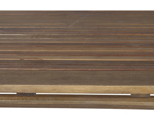 Detailansicht einer Holzterrasse