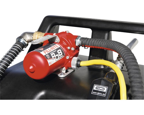 Fill-Rite Logo auf einer mobilen Kraftstoffpumpe mit Schlauch und Zubehör