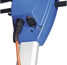 Detailansicht eines Stromanschlusses mit Kabel