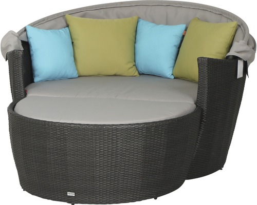 Gartenmuschel mit Polyrattan und Kissen