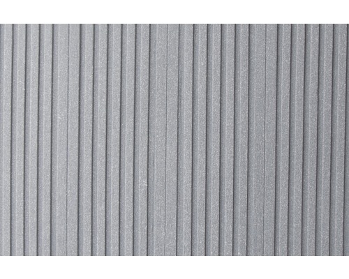 Geriffelte Fassadenverkleidung aus Kunststoff