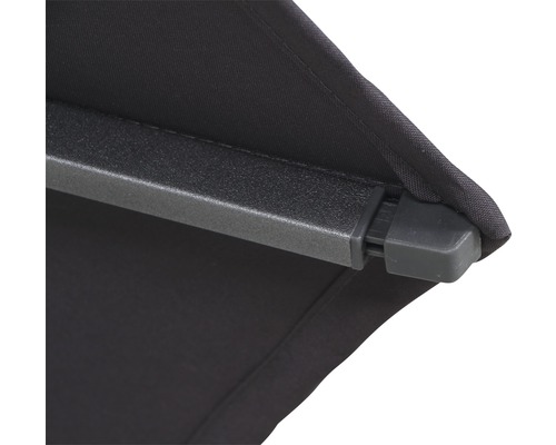 Detailansicht einer Gelenkarmmarkise