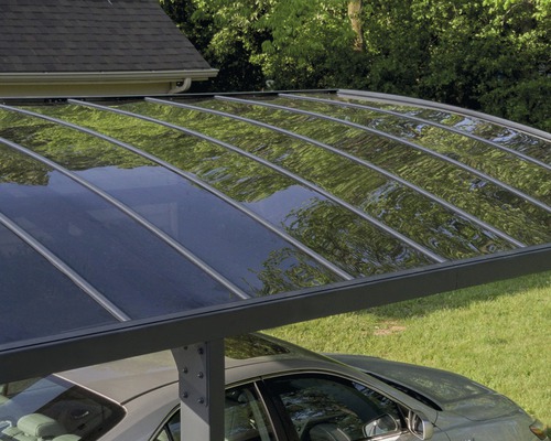 Carport mit transparentem Dach und Auto